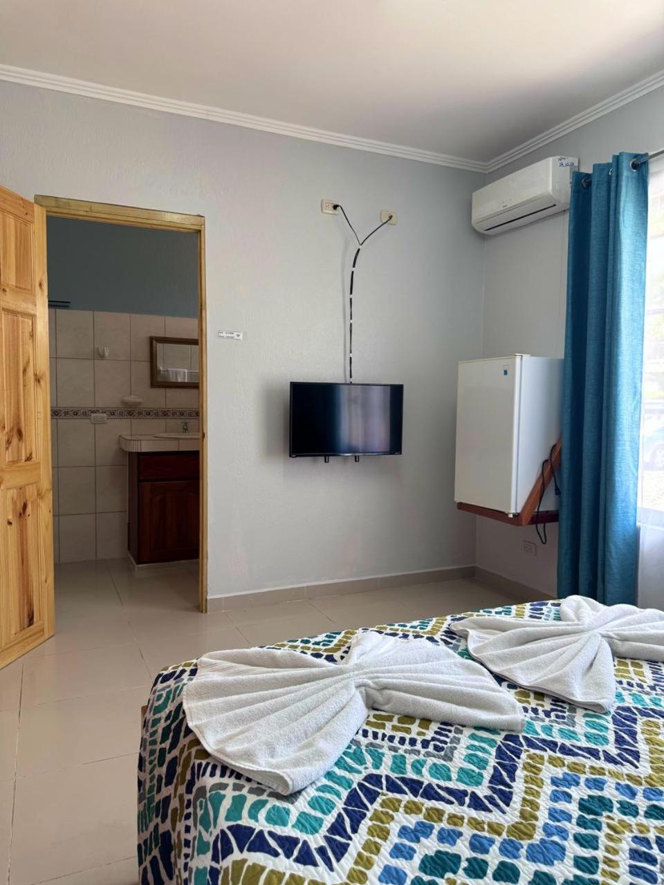 Hotel La Fiore de Bahia Uvita Extérieur photo