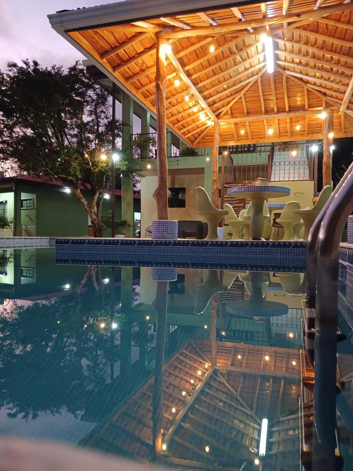 Hotel La Fiore de Bahia Uvita Extérieur photo